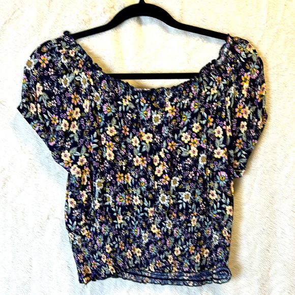 Florwered elastic bottom shirt by SELF❤️E - Picture 2 of 5